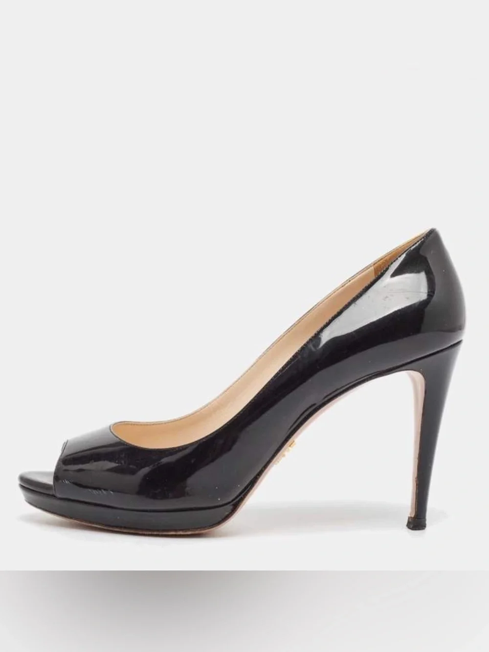 Prada. Vernice Nero Black Patent Peep Toe Platform Heels. Size 8.
